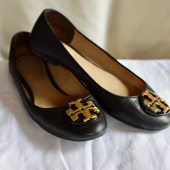 Tory Burch Chelsea Ballet Flat Tumbled Leather Perfect Black Gold - Picture 2 of 11
